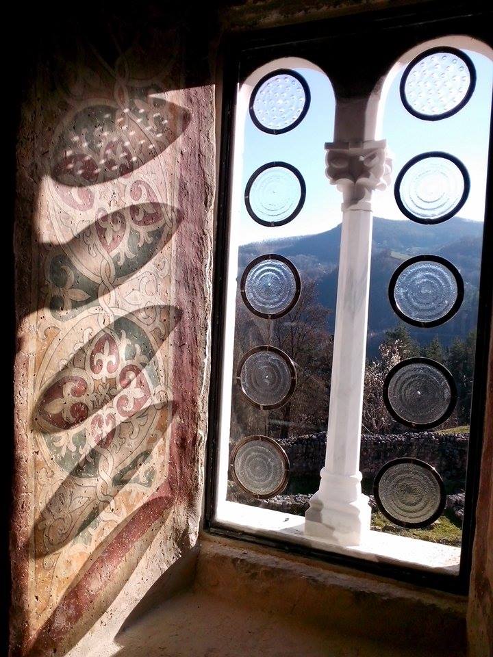 10806918_1539750879604750_1559426834_n